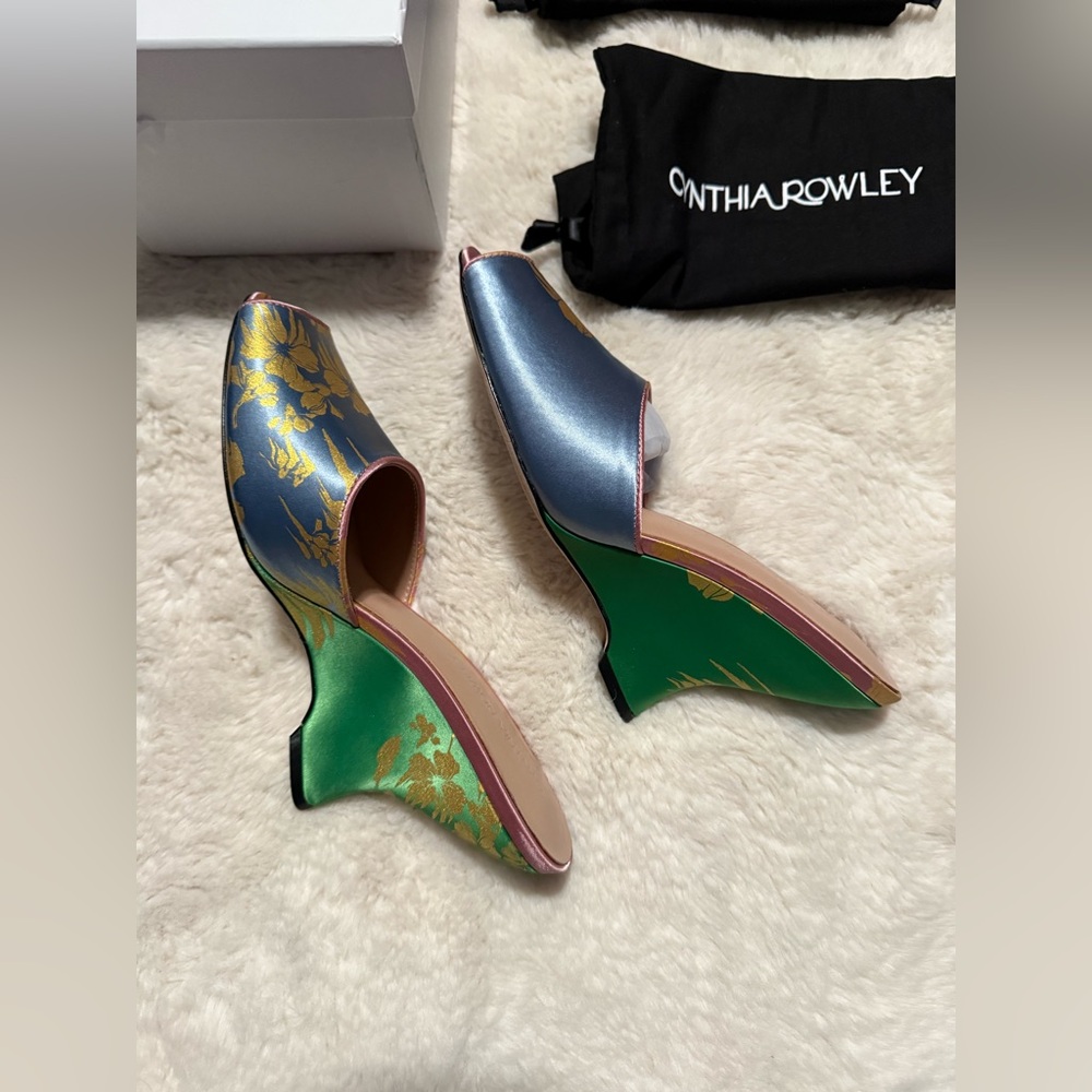 Cynthia Rowley Brand New Never Worn Satin Heels